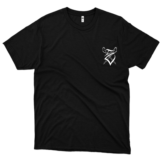 Enikmos (Camiseta Preta)  - Logo Peito