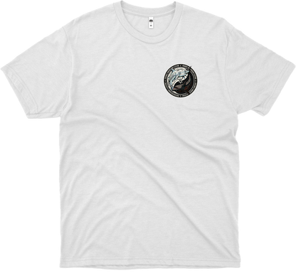 Enikmos (Camiseta Branca)  - Yin Yang Shark - Ocean Balance Edition