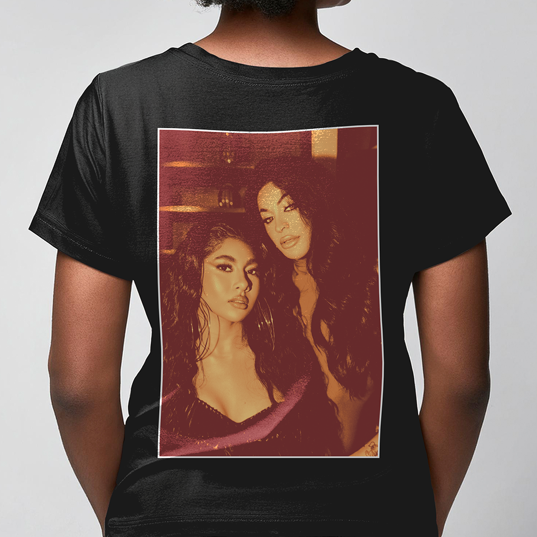 Zaynara (Camiseta Preta) - Quem Manda Em Mim Sou Eu (Foto)